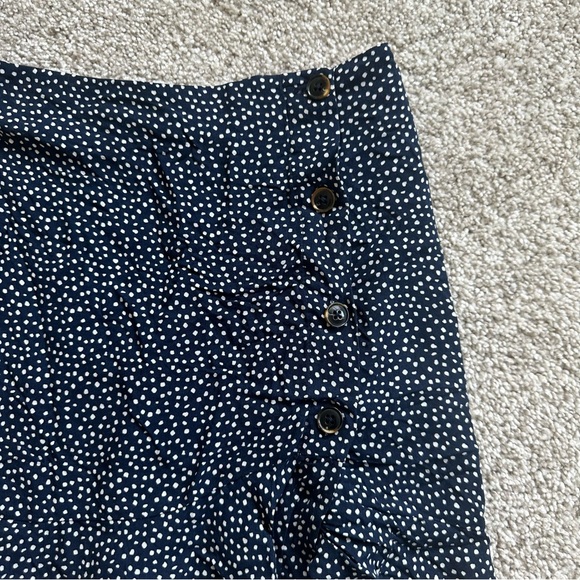 Abercrombie & Fitch Button Up Wrap Mini Skirt Navy Polkadot - Picture 3 of 3